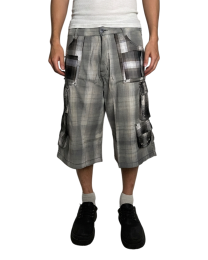 WOOL SHORTS, GREY/BLACK PLAID